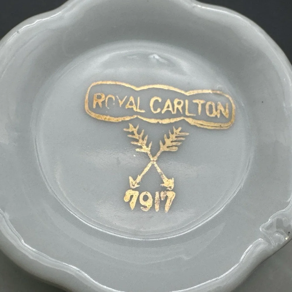 Royal Carlton beautiful vintage